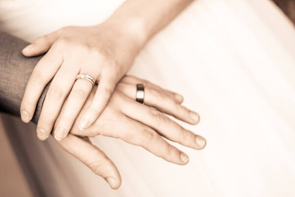 結婚指輪、サイズが合わなくなったら？長く愛用するために知っておきたいサイズ直しの基礎知識と方法・期間・注意点を徹底解説